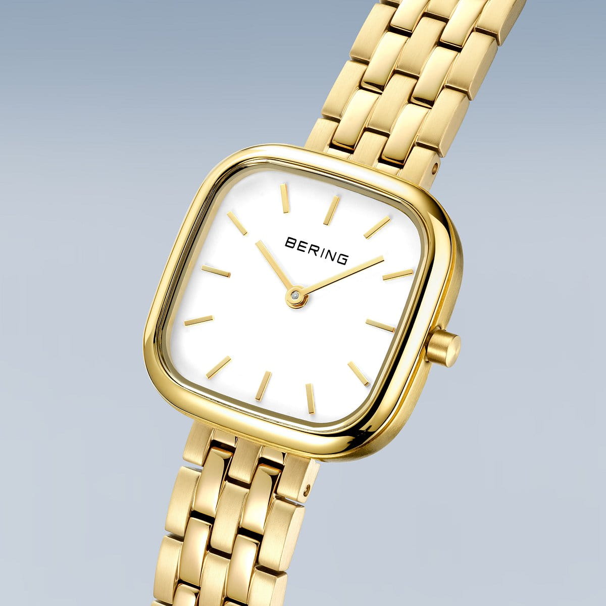 Bering Classic Femme Carrée Dorée