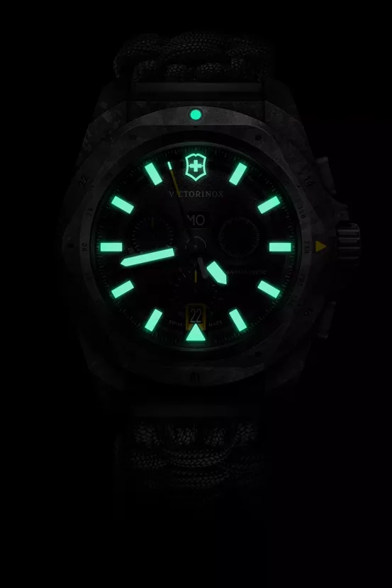 Victorinox I.N.O.X. Chrono Carbon