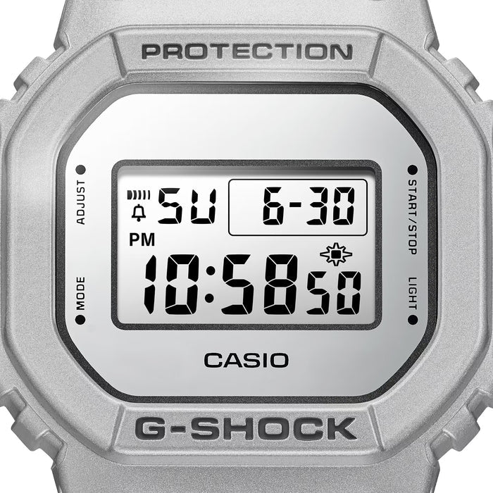 Casio G-Shock DW-5600FF Gris Métallisé
