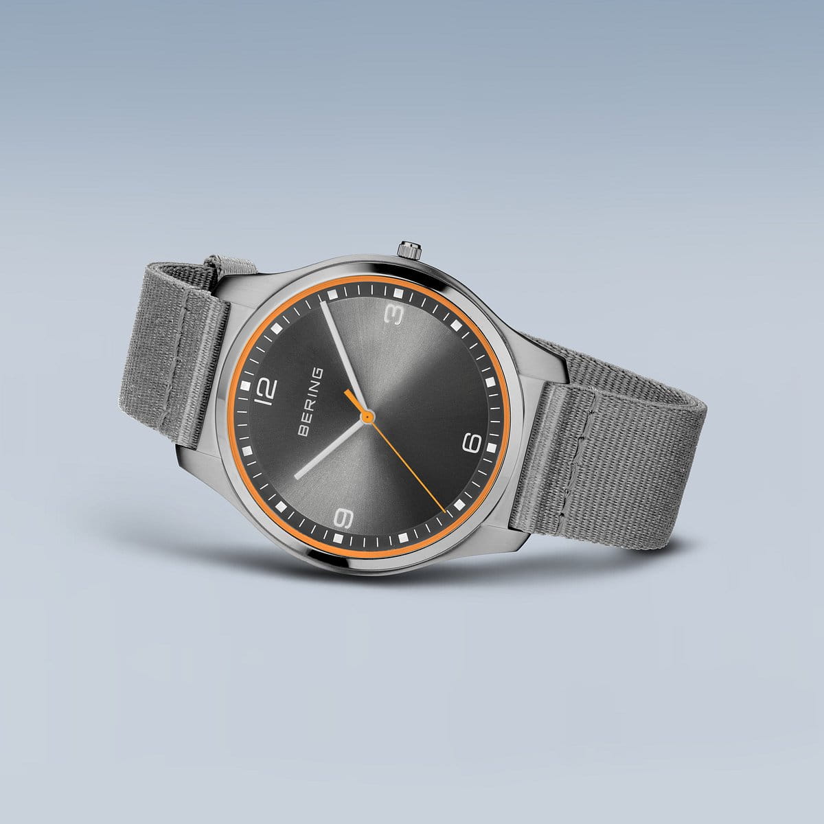 Bering Classic 42mm Acier Gris