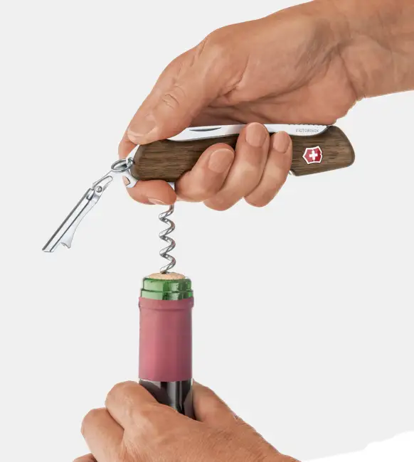 Couteau Victorinox Wine Master bois sommelier