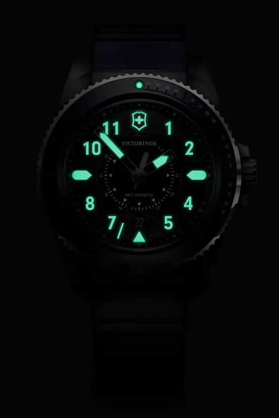 Victorinox Journey 1884