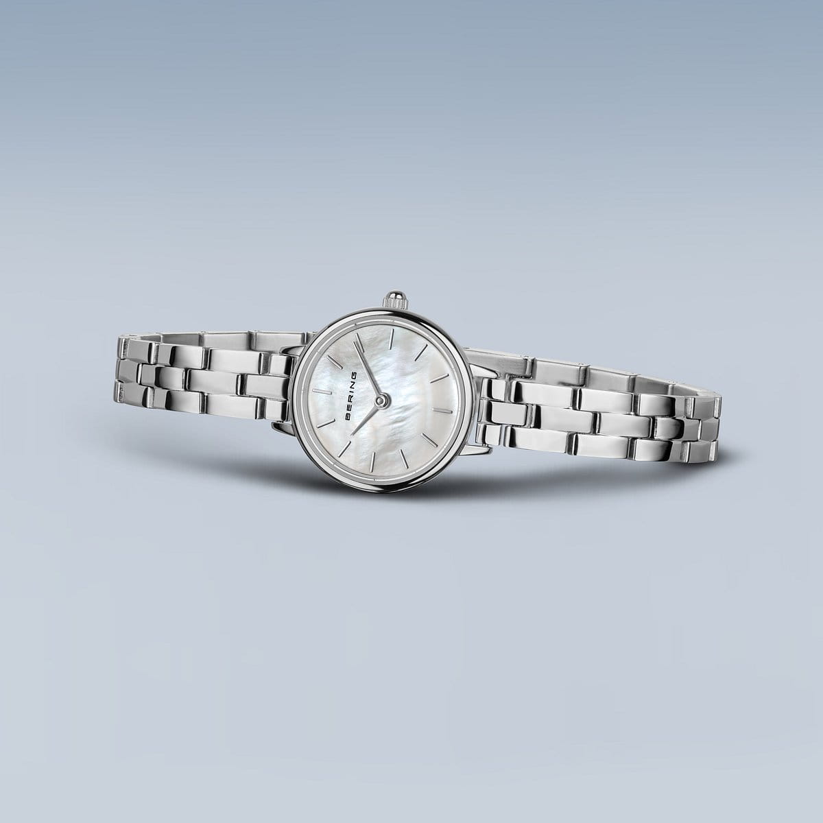 Bering Classic Femme Cadran Blanc Or 27mm