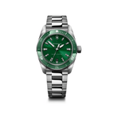 Montre Victorinox Maverick 39 mm cadran vert, lunette tournante et bracelet en acier