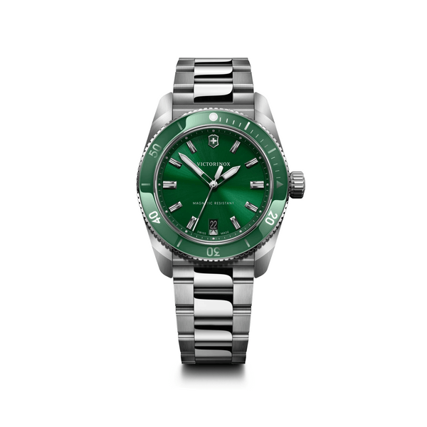 Montre Victorinox Maverick 39 mm cadran vert, lunette tournante et bracelet en acier