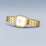 Bering Classic Femme Carrée Dorée