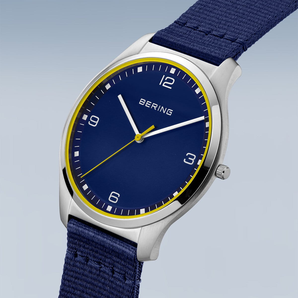 Bering Classic 42mm Acier Poli Brossé
