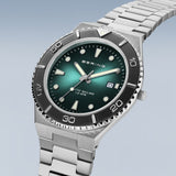 Bering Classic Brushed Cadran Vert