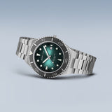 Bering Classic Brushed Cadran Vert
