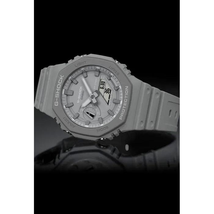 Montre Casio G-Shock GA2110ET-8A grise