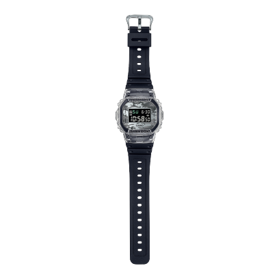 Casio G-Shock DW-5600SKC Translucide